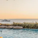 Aelo Mykonos ホテル パラダイスビーチ