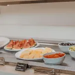Aelo Mykonos ホテル