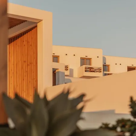 Aelo Mykonos ホテル
