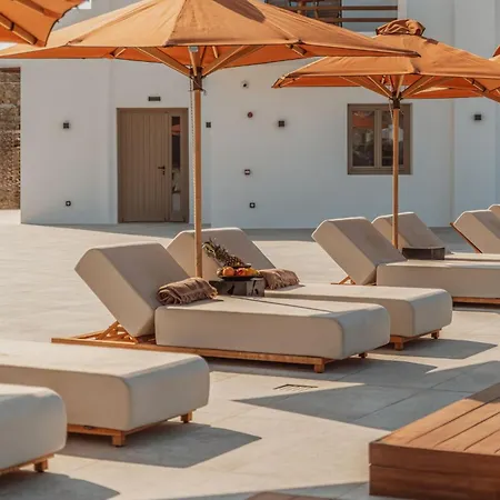 Aelo Mykonos パラダイスビーチ